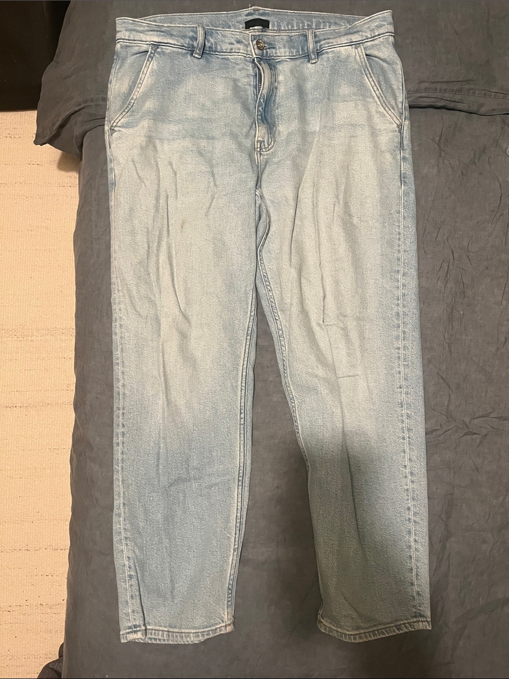 Uniqlo Light Wash Relaxed Men's Jeans